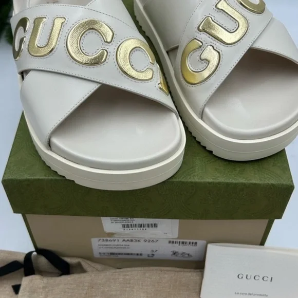 Gucci Women's Cream and Gold embellished Sandals. Size 7